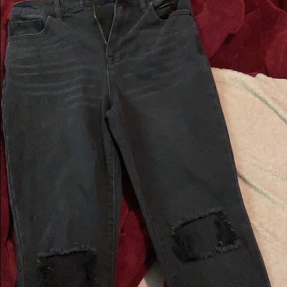 Women’s size 9 ripped jeans